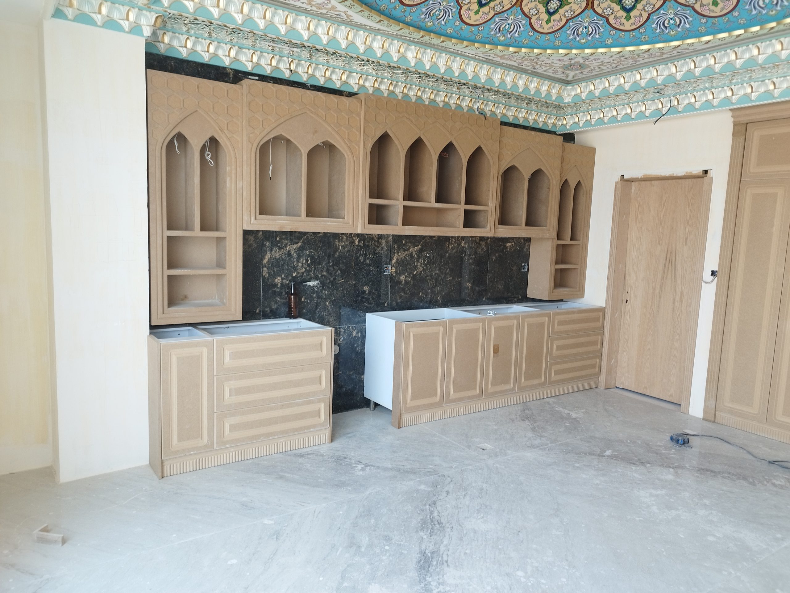 کابینت سبک سنتی - تصویر 1